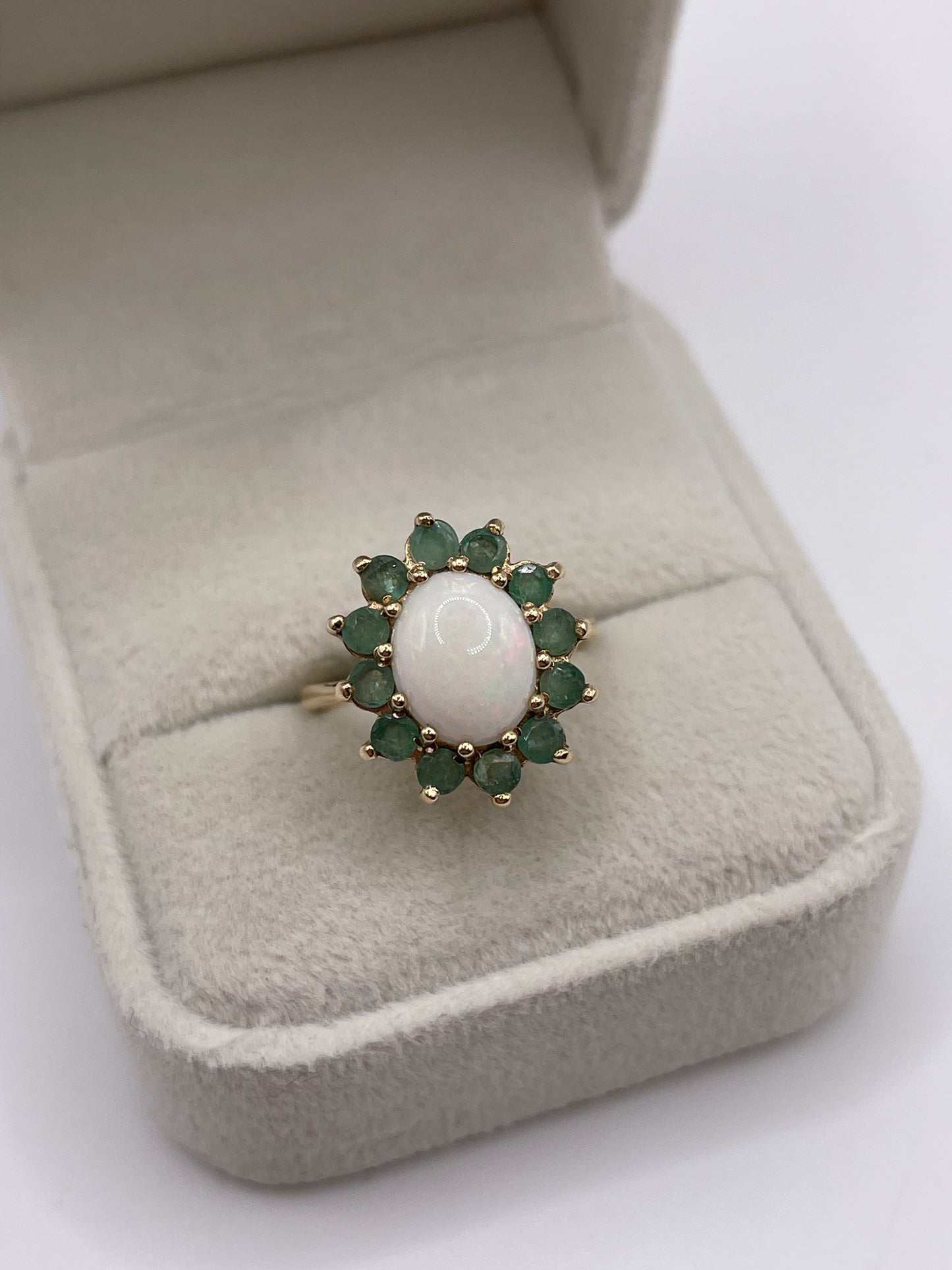 9ct gold opal and emerald ring