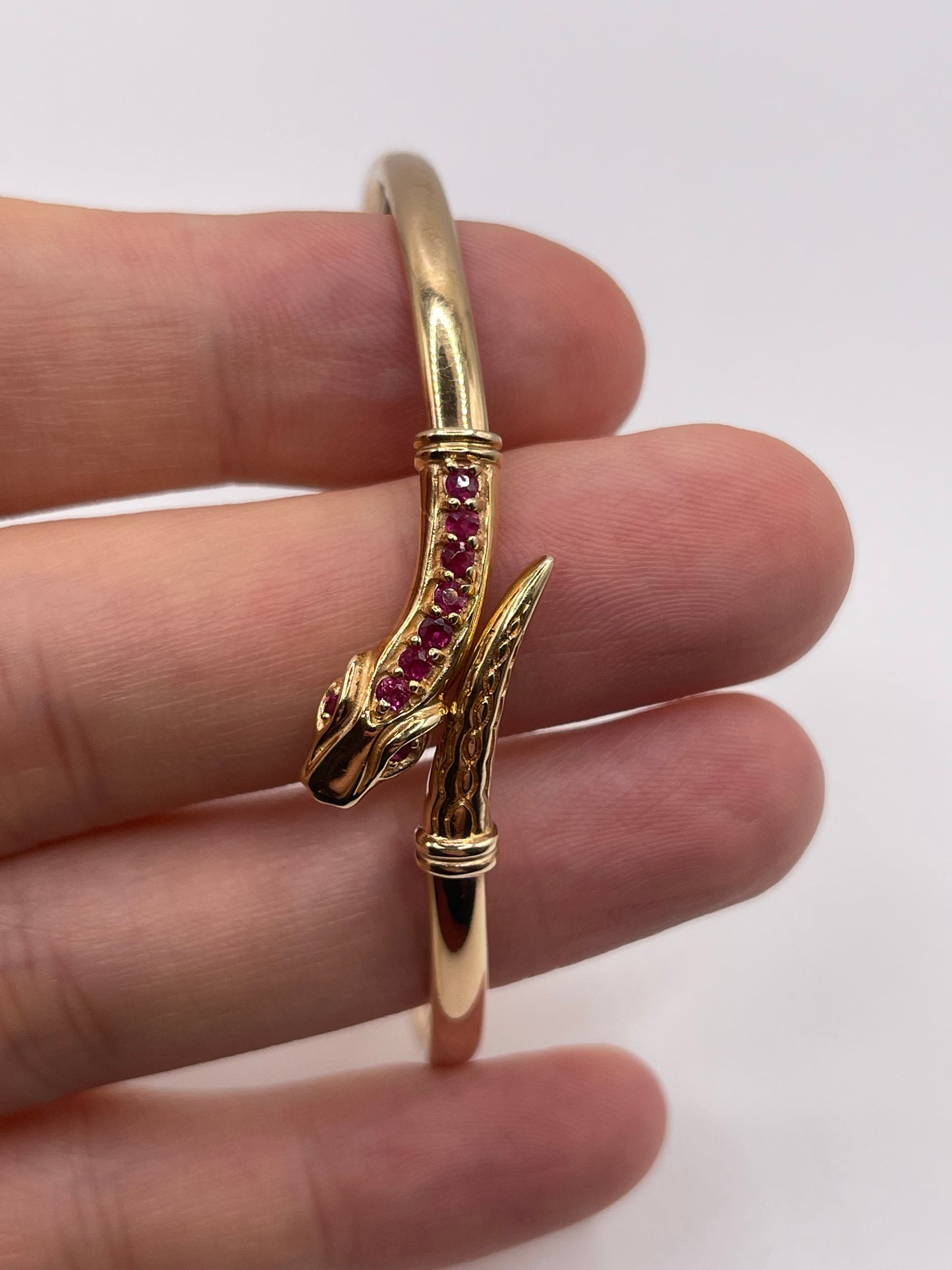 9ct gold ruby snake bangle