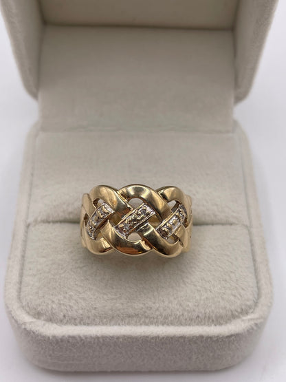 9ct gold diamond Celtic ring