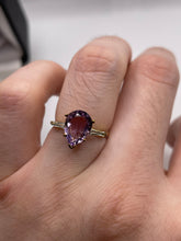 Load image into Gallery viewer, 9ct gold amethyst and cz ring
