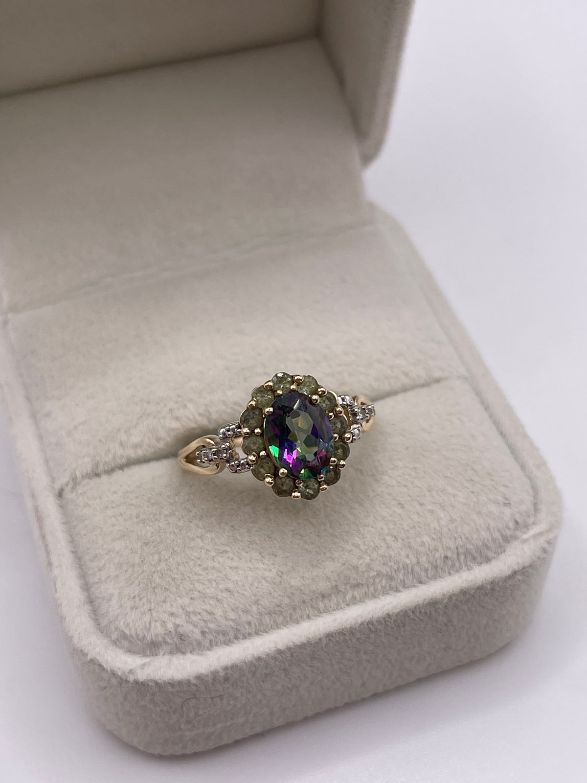 9ct gold mystic topaz, quartz and diamond ring