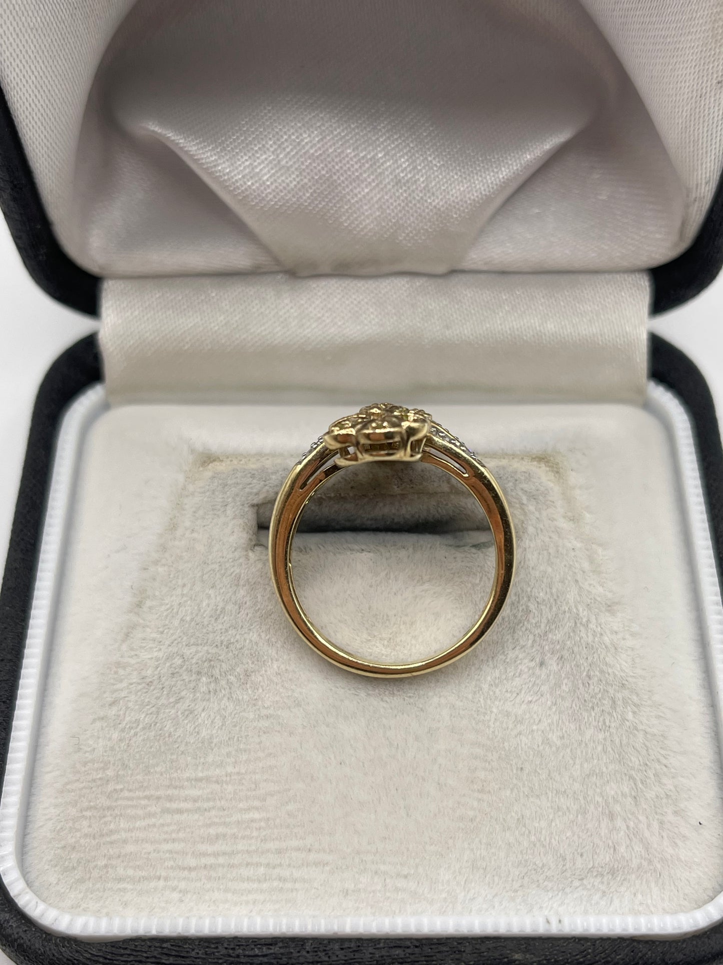 9ct gold diamond cluster ring