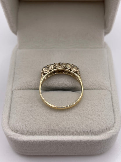 9ct gold moonstone ring