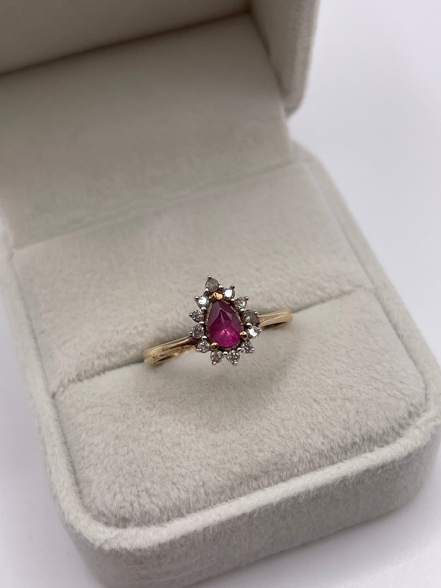 9ct gold ruby and diamond ring