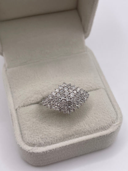 9ct white gold 1ct diamond cluster ring
