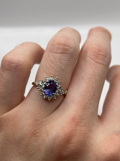 9ct gold tanzanite and zircon ring