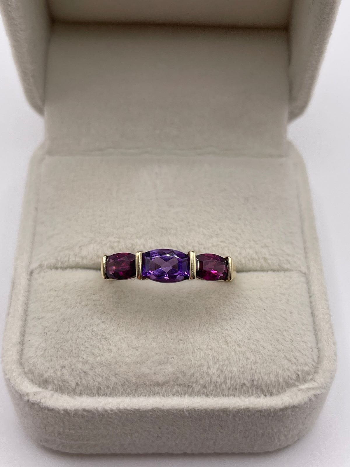 9ct gold amethyst and garnet ring