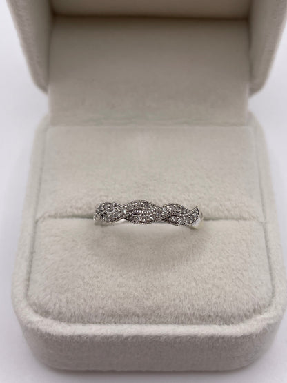 9ct white gold diamond ring