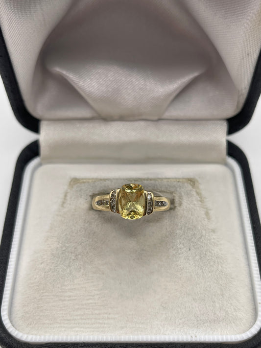 9ct gold citrine and diamond ring