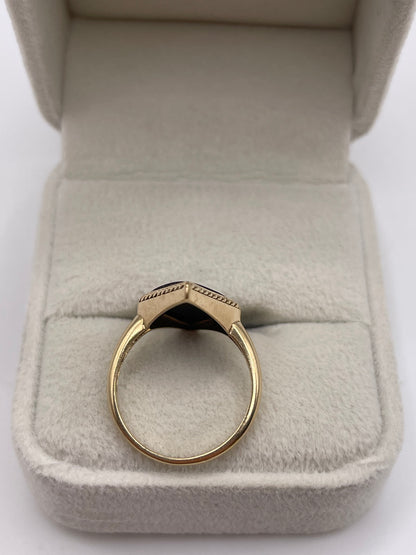 9ct gold onyx and diamond ring