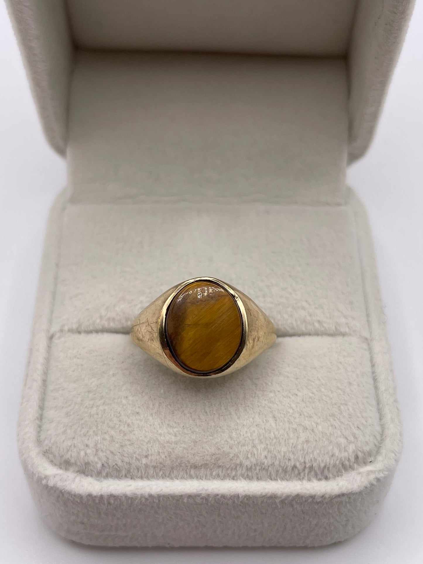 9ct gold tigers eye signet ring
