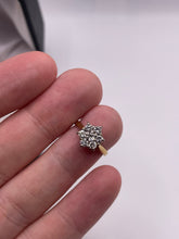 Load image into Gallery viewer, 18ct gold 50 point diamond cluster ring
