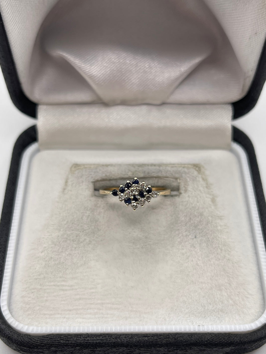 9ct gold sapphire and diamond ring