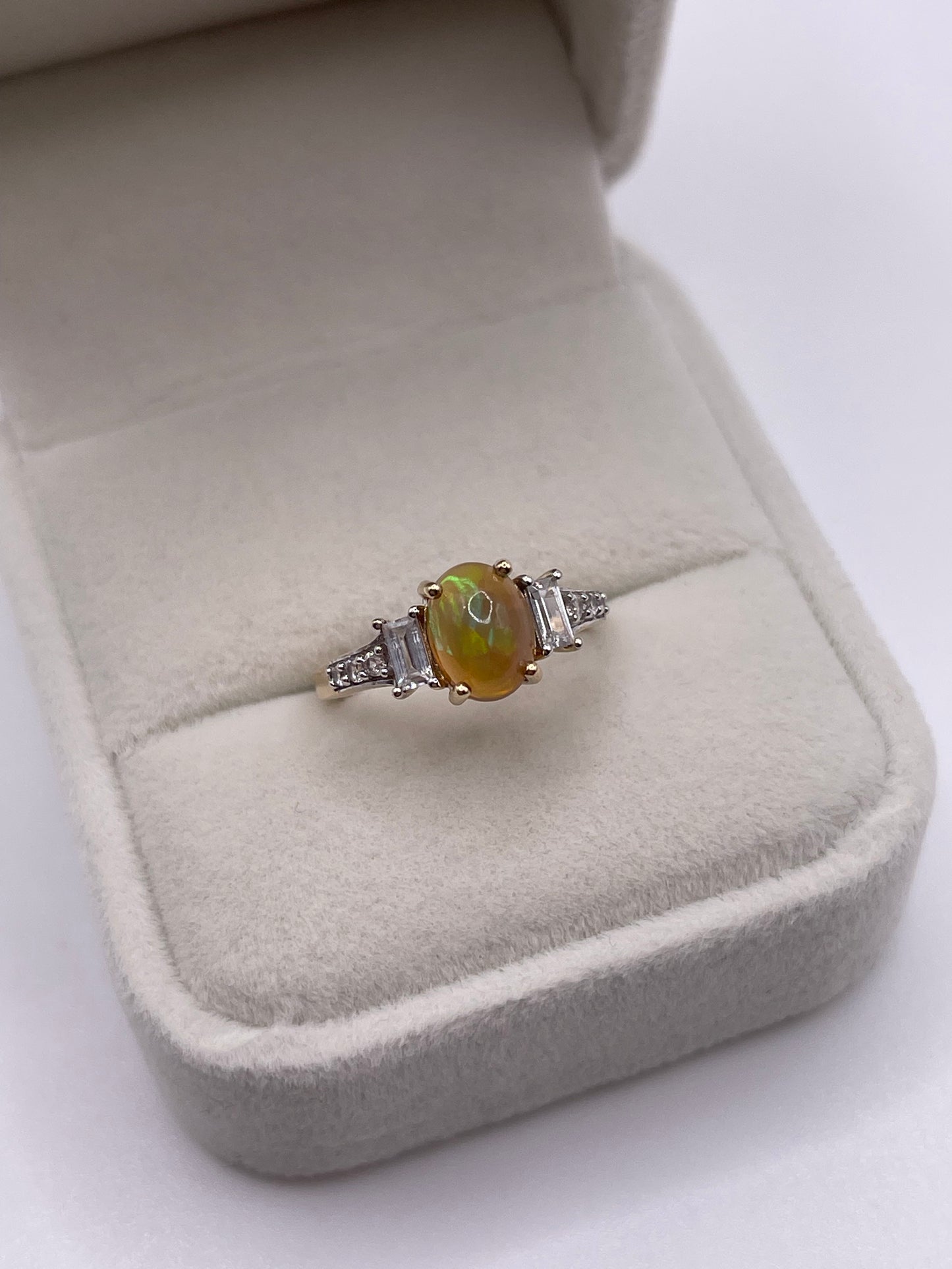 9ct gold opal and zircon ring