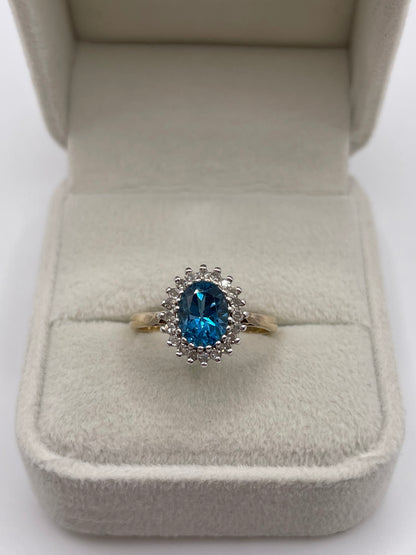 9ct gold topaz and diamond ring