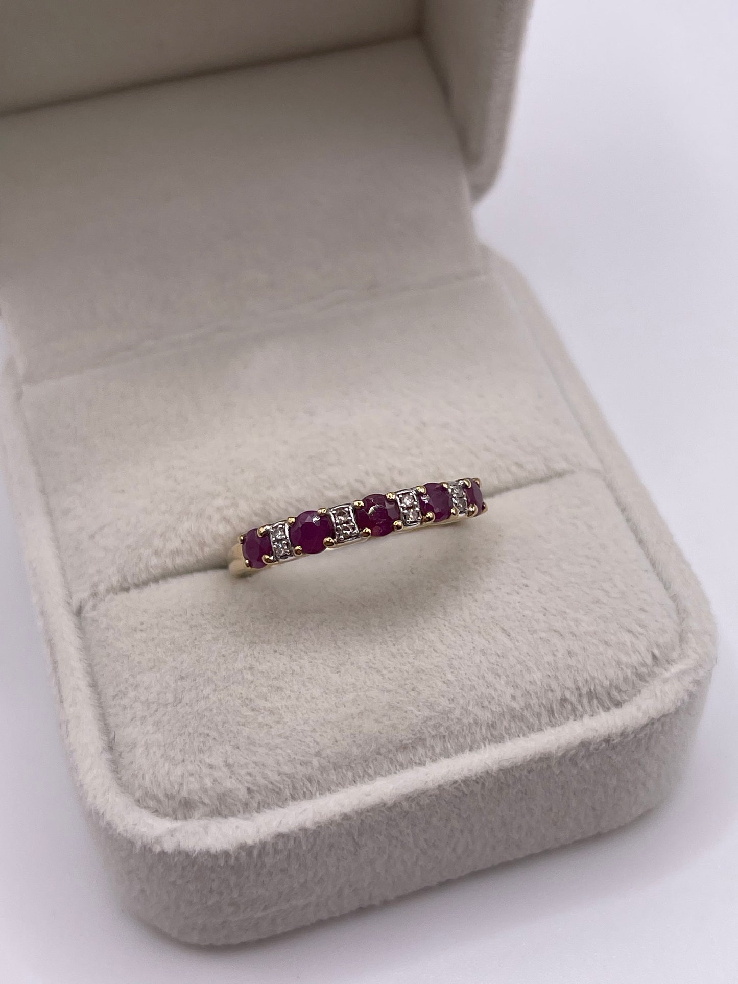 9ct gold ruby and diamond ring