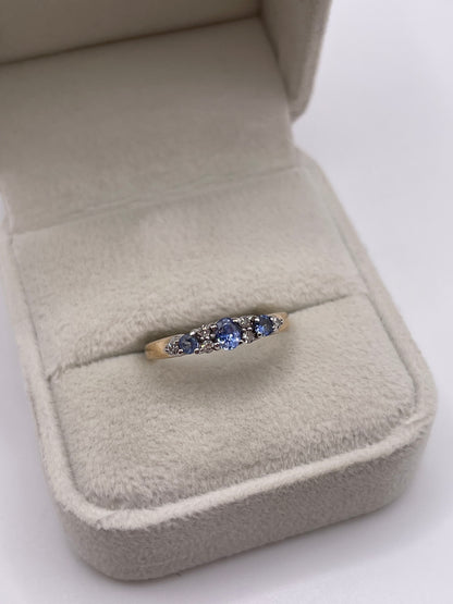 9ct gold sapphire and diamond ring