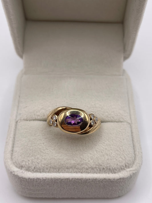 9ct gold amethyst and diamond ring
