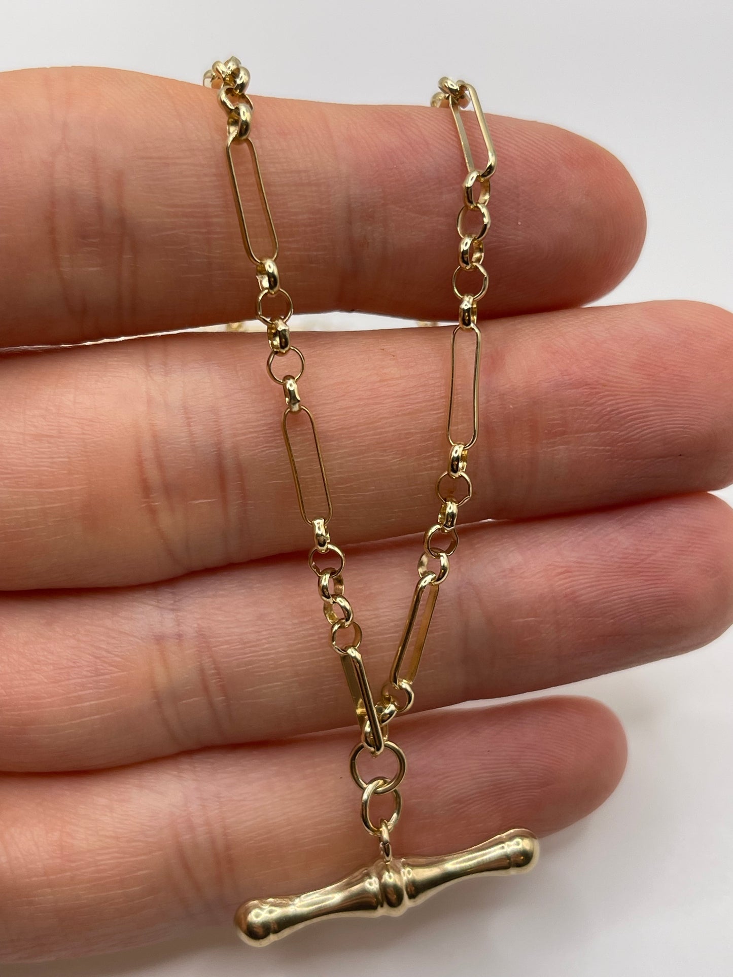 9ct gold chain 498