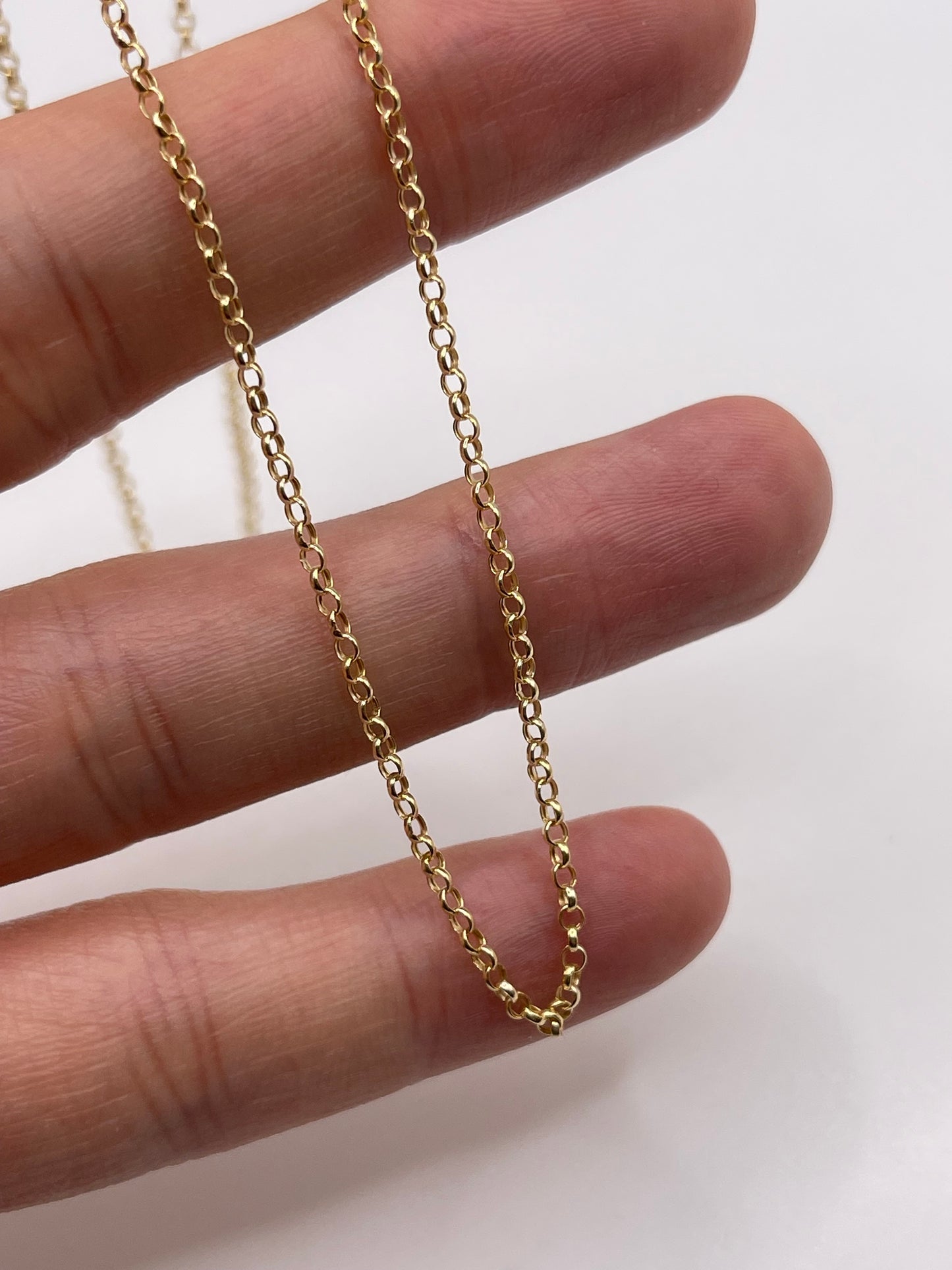9ct gold chain 295