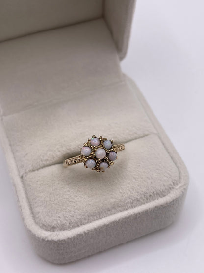 9ct gold opal cluster ring