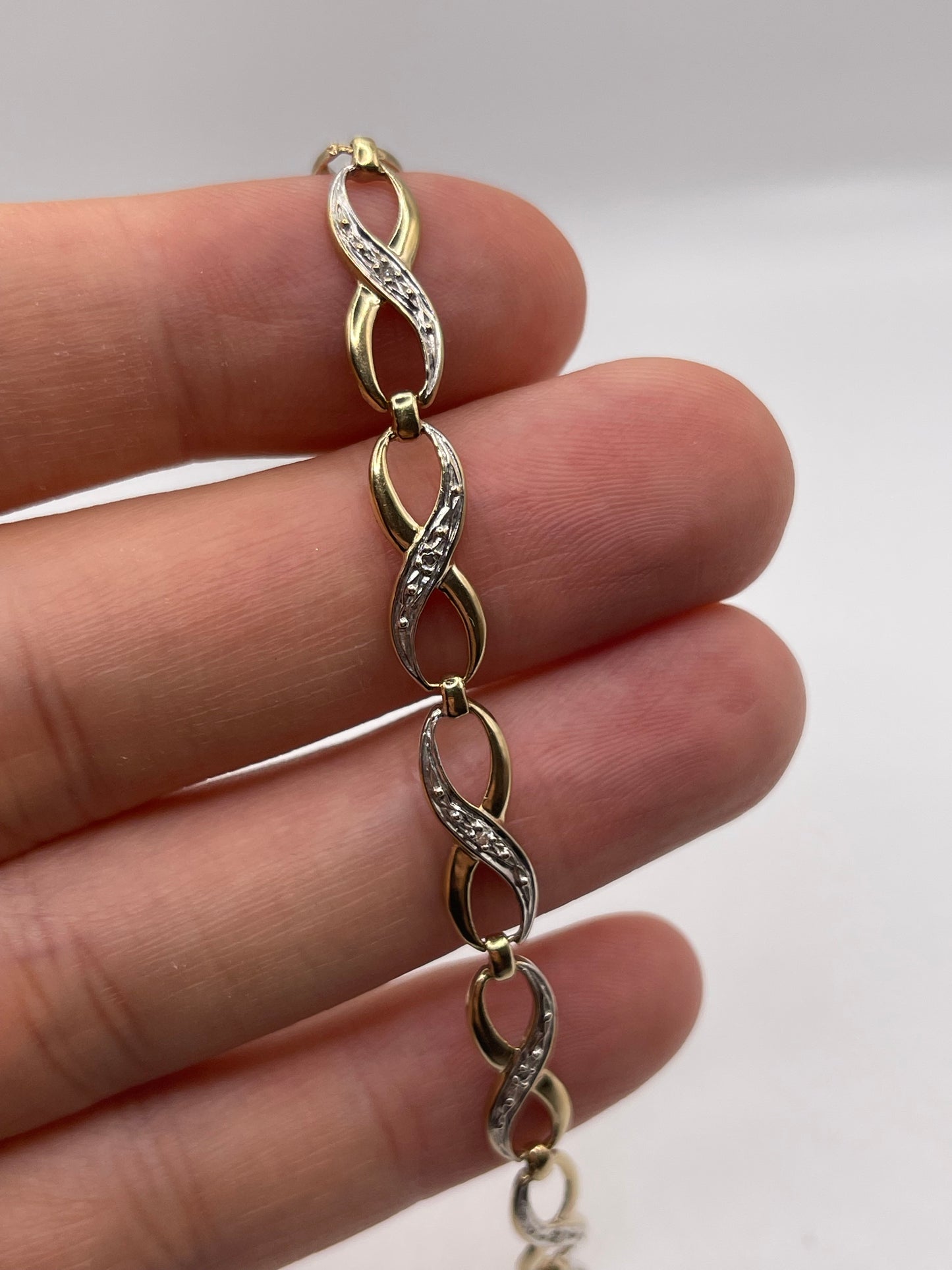 9ct gold diamond bracelet