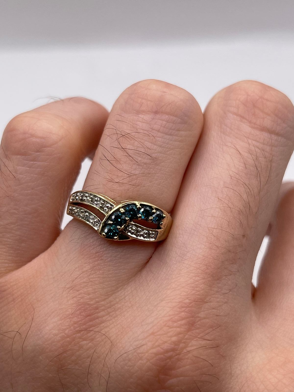9ct gold diamond cluster ring