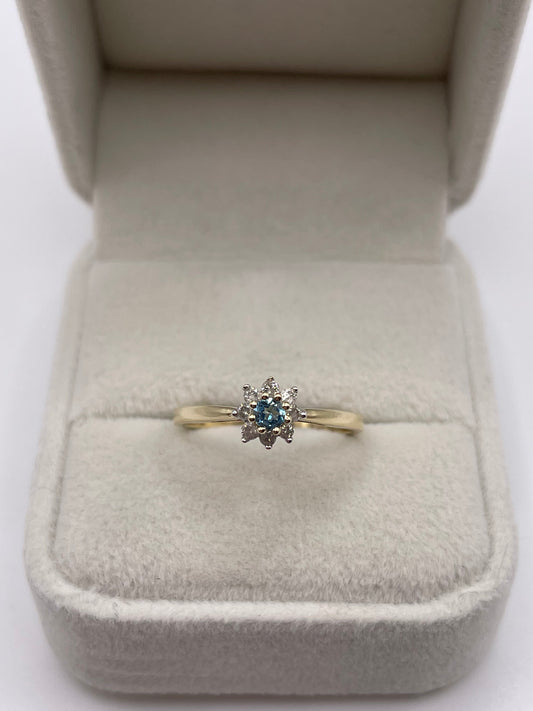 9ct gold topaz and diamond ring