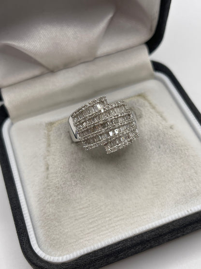 9ct white gold diamond ring