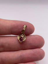 Load image into Gallery viewer, 9ct gold amethyst pendant
