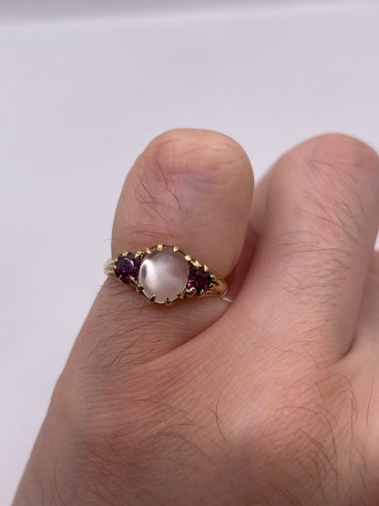 Antique 18ct gold moonstone and garnet ring