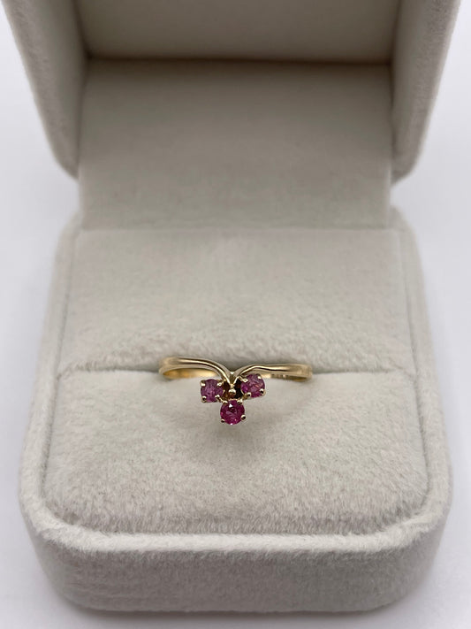 9ct gold ruby wishbone ring