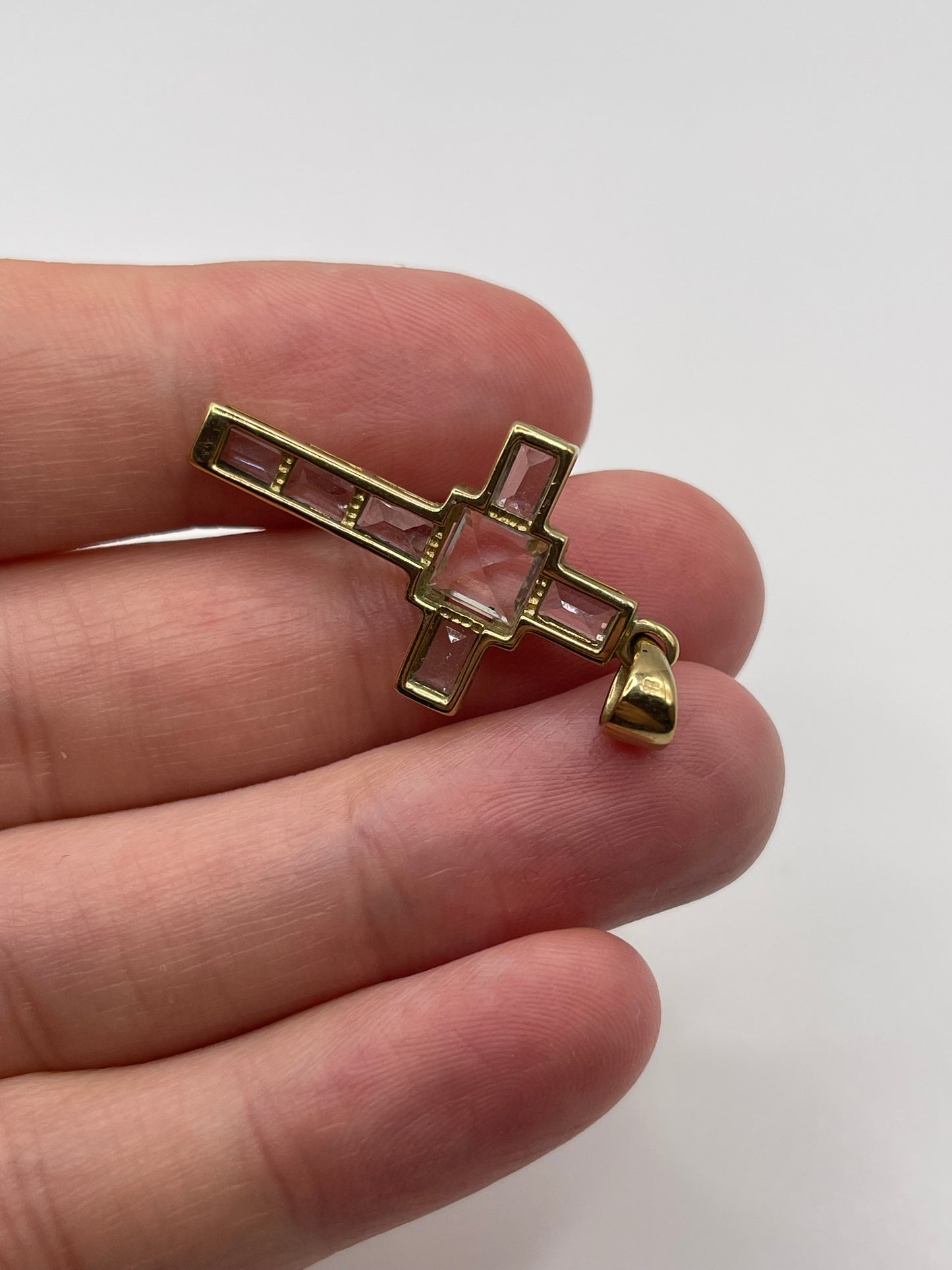 9ct gold topaz cross pendant