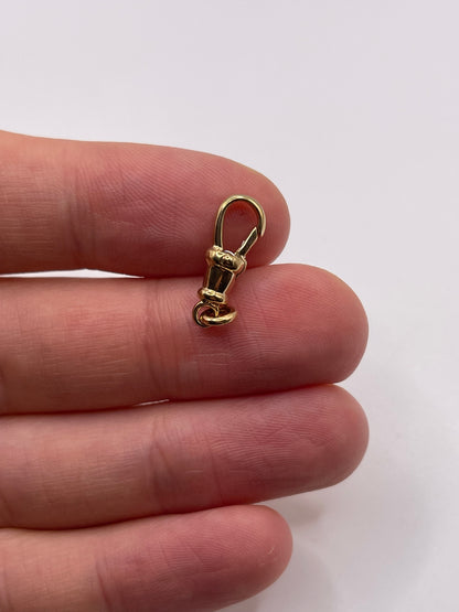 9ct gold dog clip 2