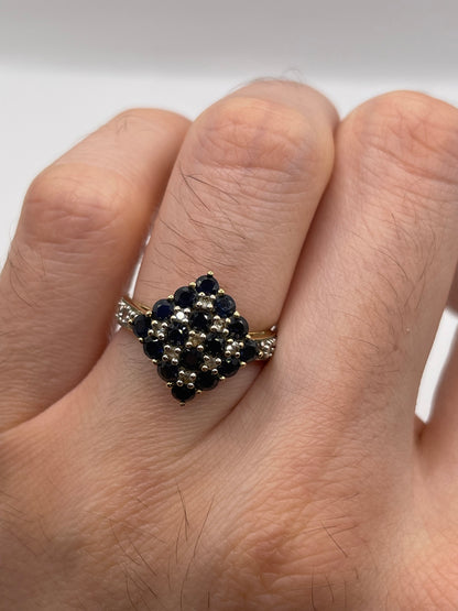 9ct gold sapphire cluster ring