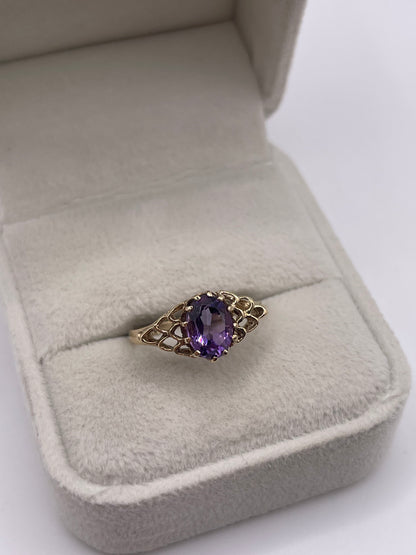 9ct gold amethyst ring