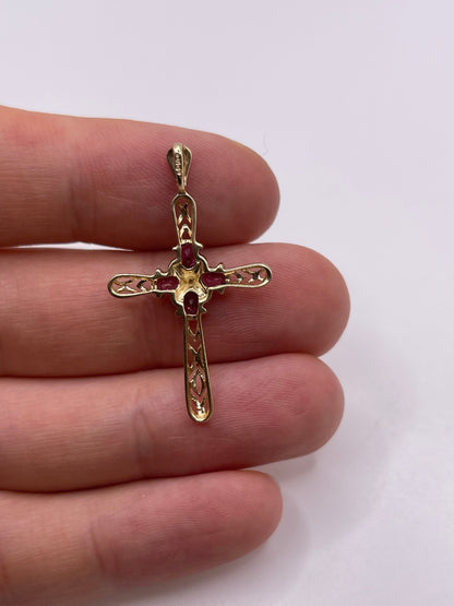 9ct gold garnet and diamond cross pendant
