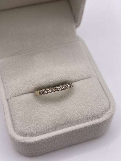 9ct gold diamond ring