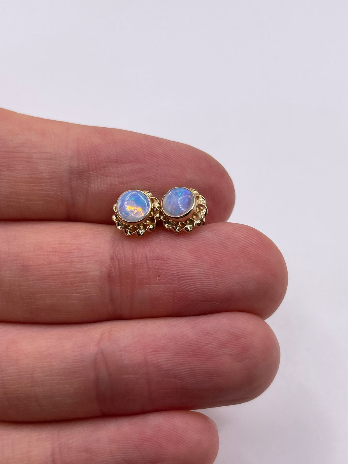 9ct gold opal earrings