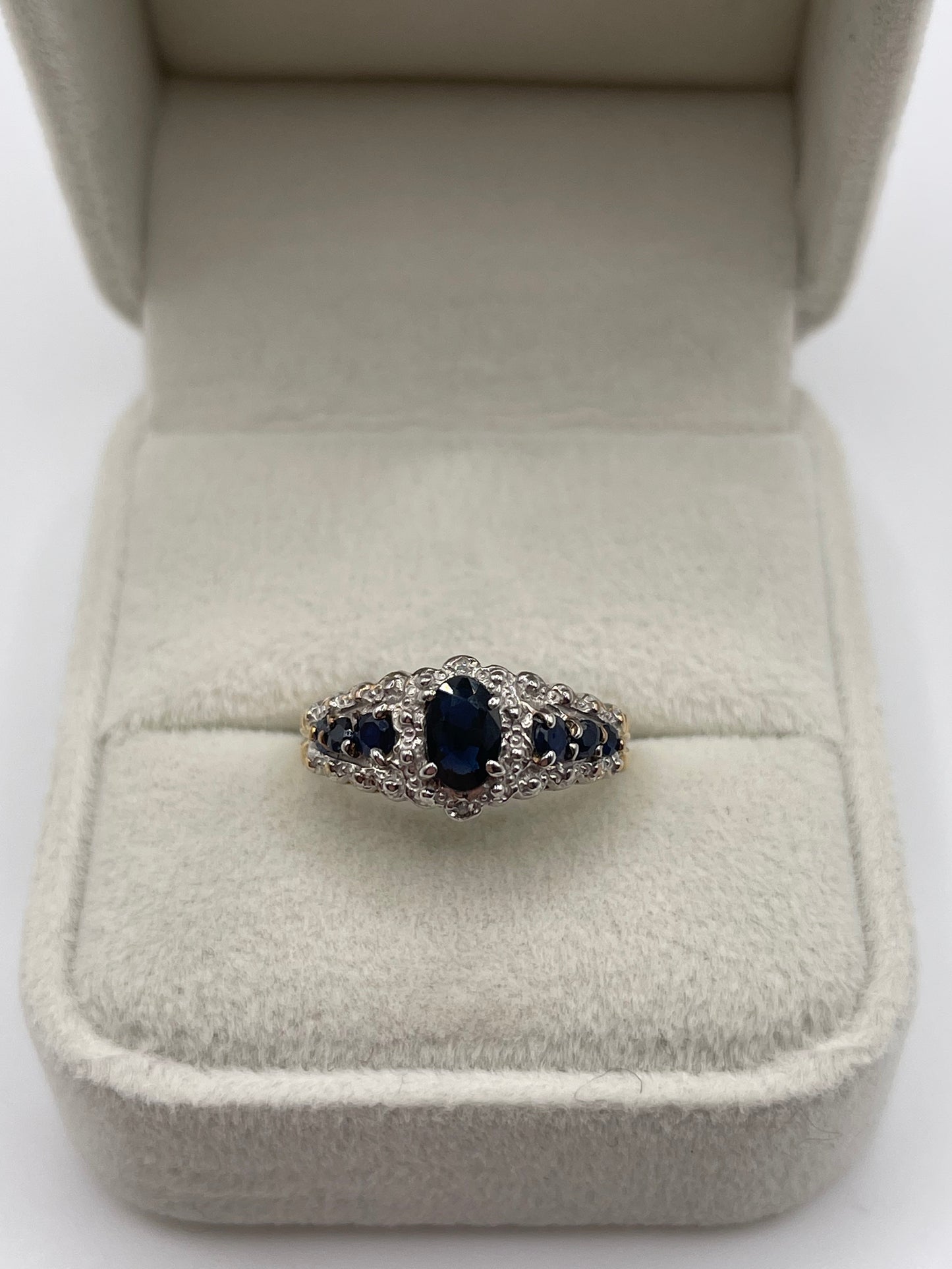 9ct gold sapphire and diamond ring