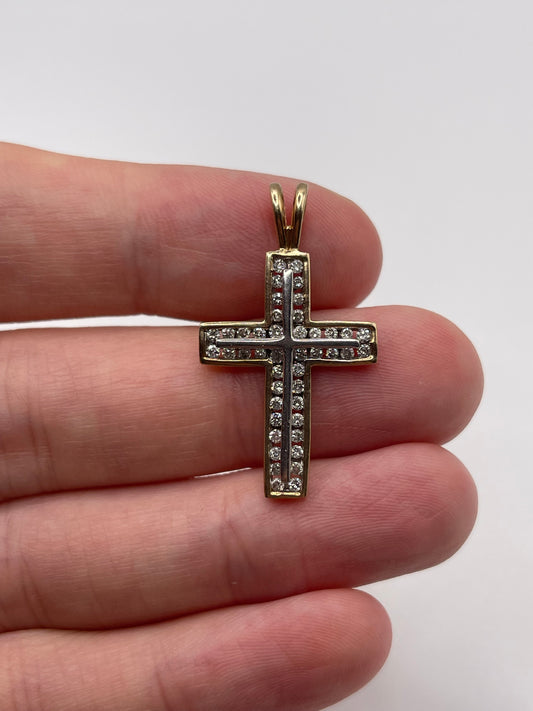 9ct gold 54 point diamond cross pendant