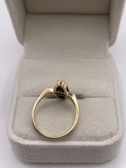9ct gold hematite ring