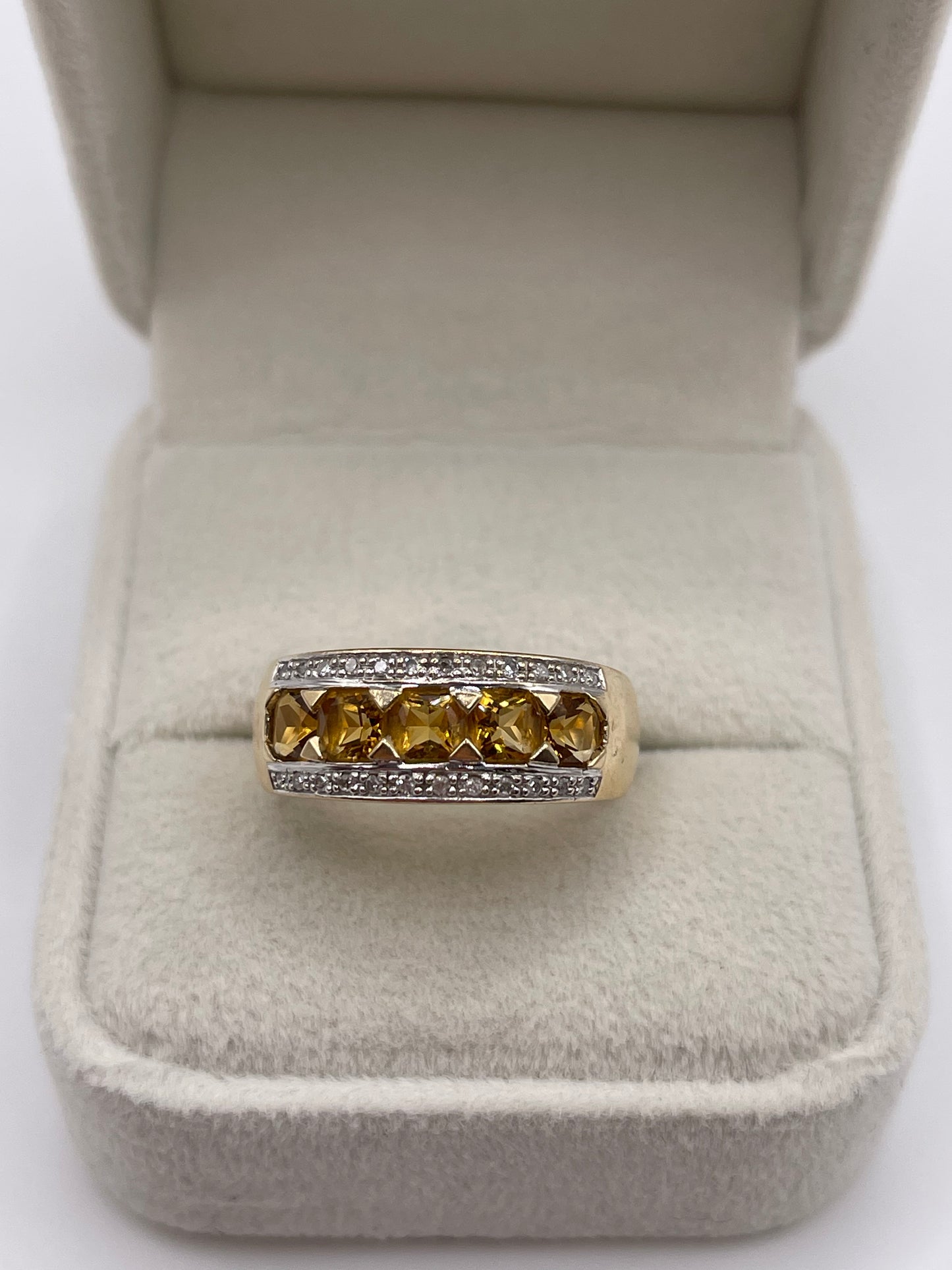 9ct gold citrine and diamond ring