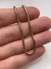 Load image into Gallery viewer, 9ct gold chain 57
