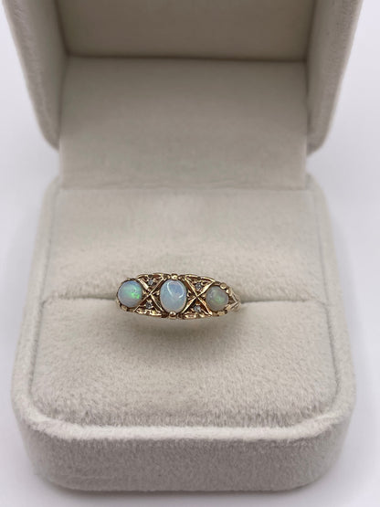 9ct gold opal and diamond ring