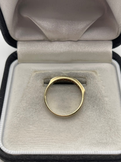 9ct gold peridot ring