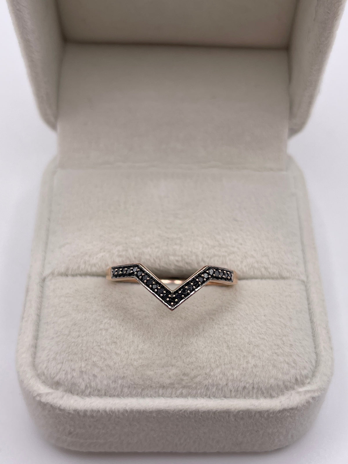 9ct rose gold spinel ring