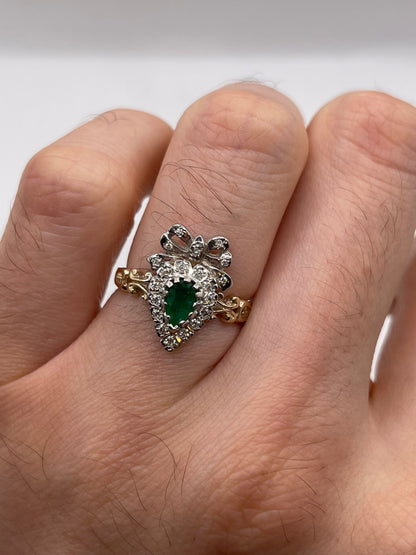 9ct gold emerald and diamond heart ring