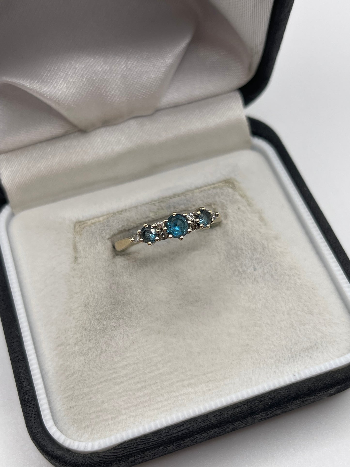 9ct gold blue topaz and diamond ring