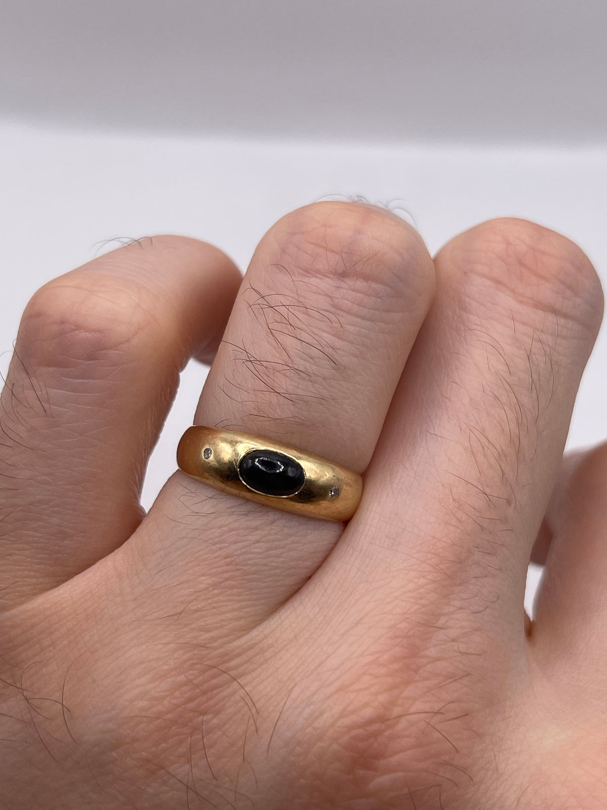 9ct gold sapphire and diamond ring